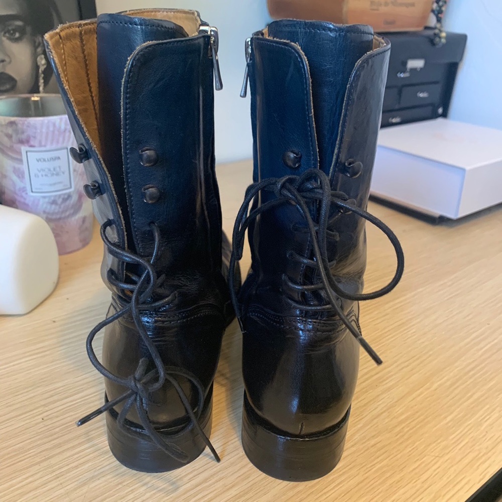 OFFICINE Creative boots